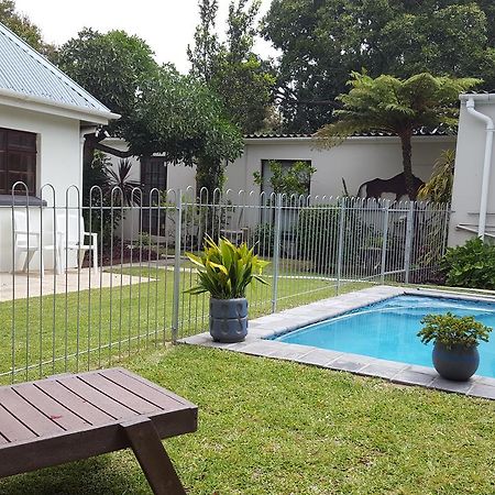 39 On Nile Guest House Port Elizabeth Luaran gambar