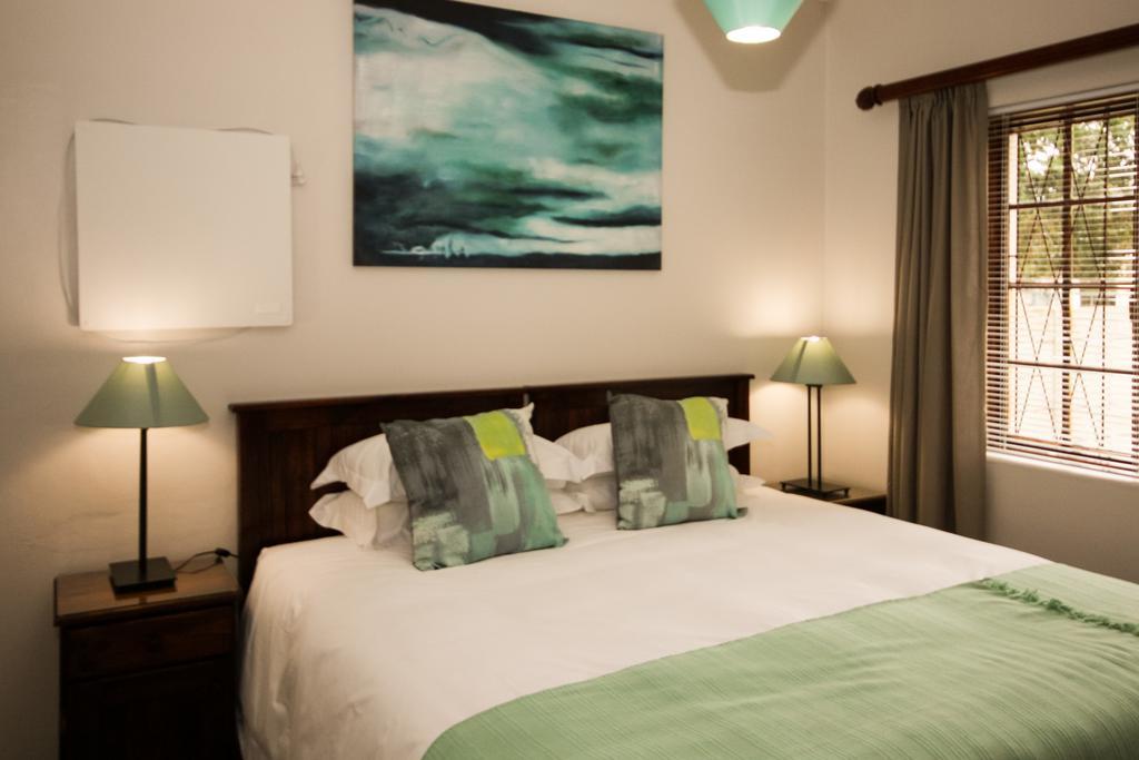 39 On Nile Guest House Port Elizabeth Bilik gambar