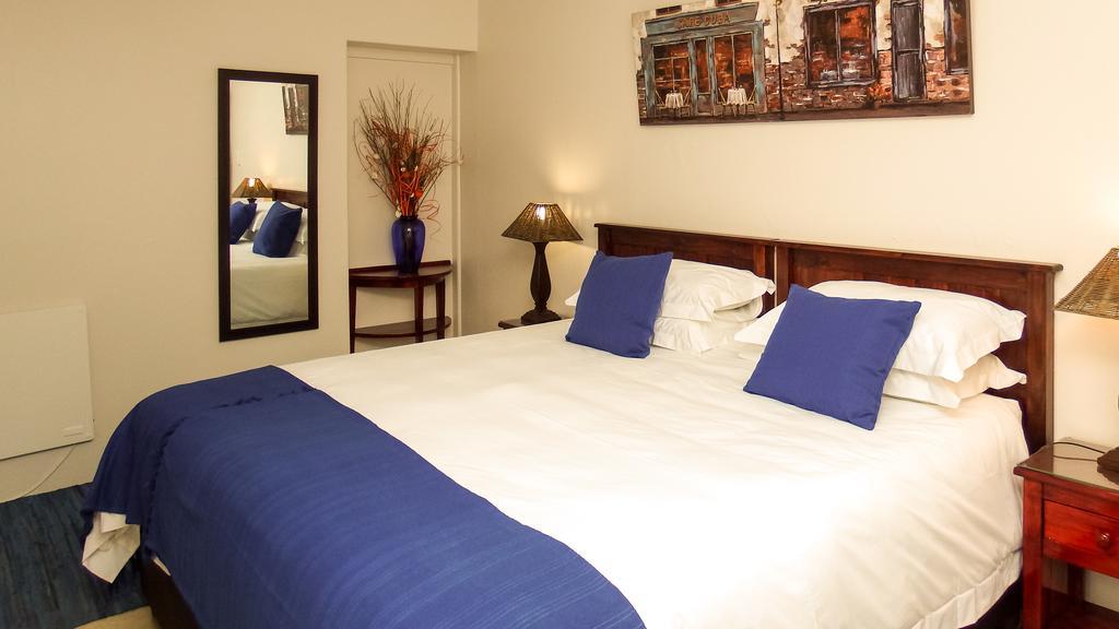 39 On Nile Guest House Port Elizabeth Bilik gambar
